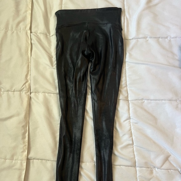Spanx Faux Leather Leggings - Picture 4 of 6